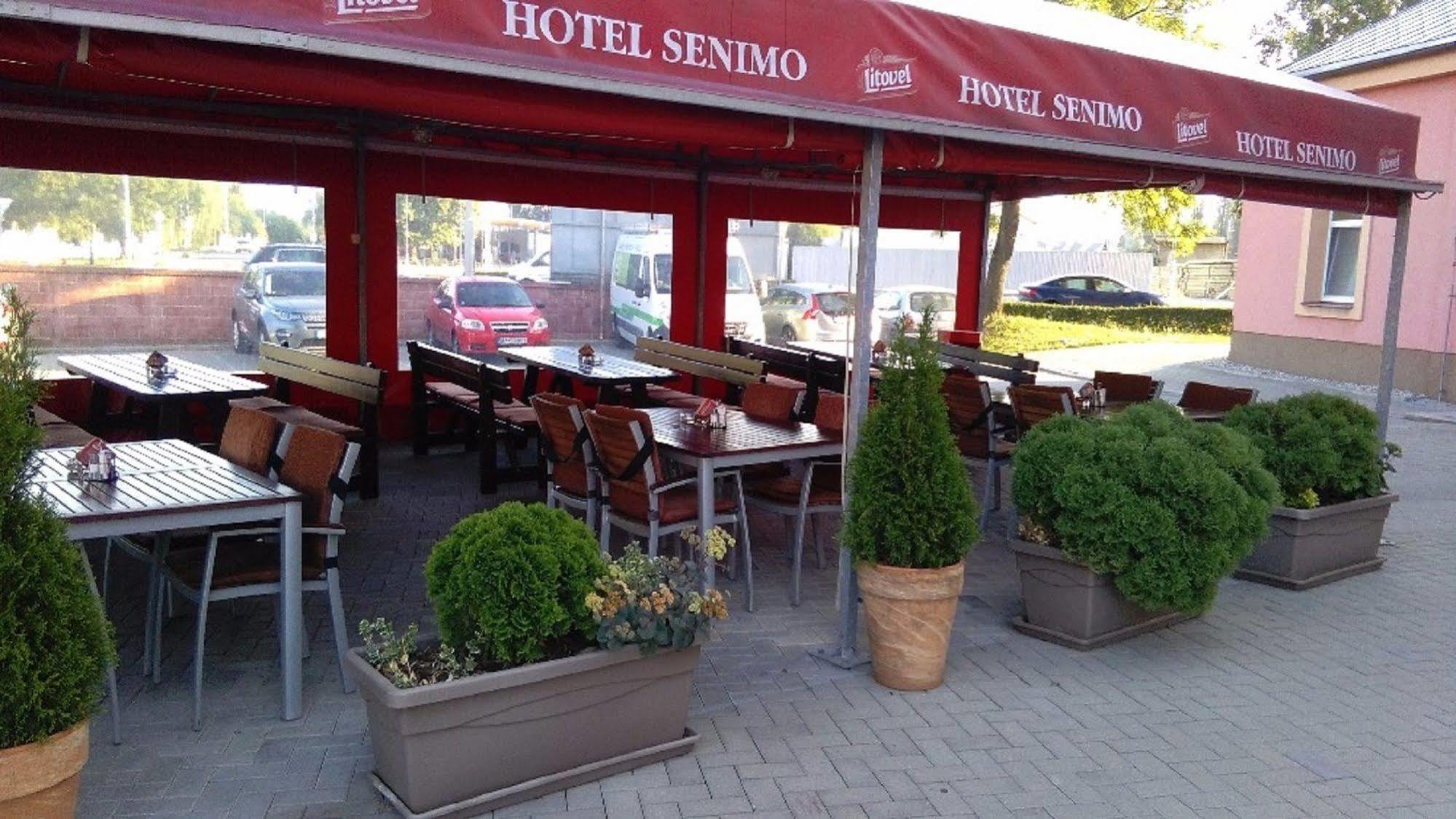 Hotel Senimo Olomouc Ngoại thất bức ảnh